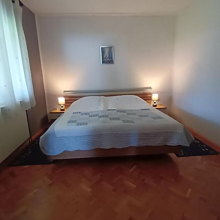 Matea Apartamento Gospić Exterior foto