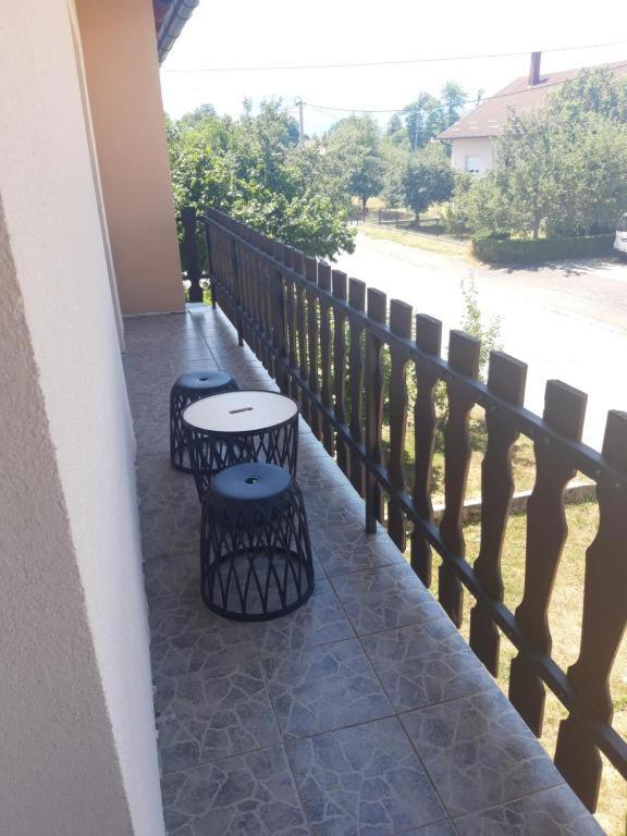 Matea Apartamento Gospić Exterior foto