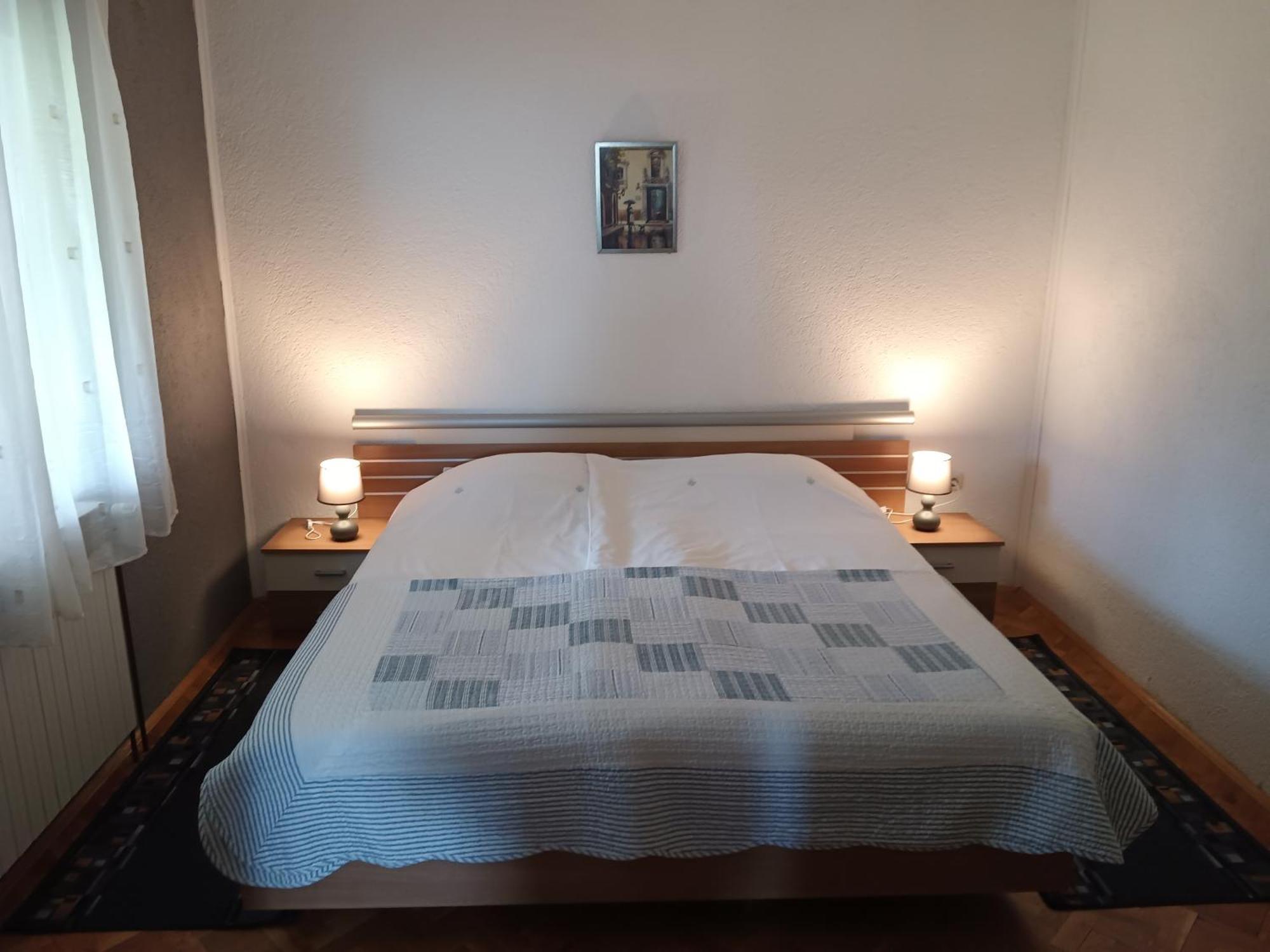 Matea Apartamento Gospić Exterior foto