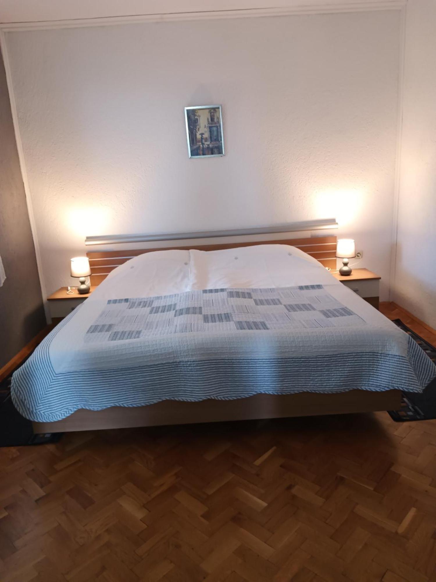 Matea Apartamento Gospić Exterior foto