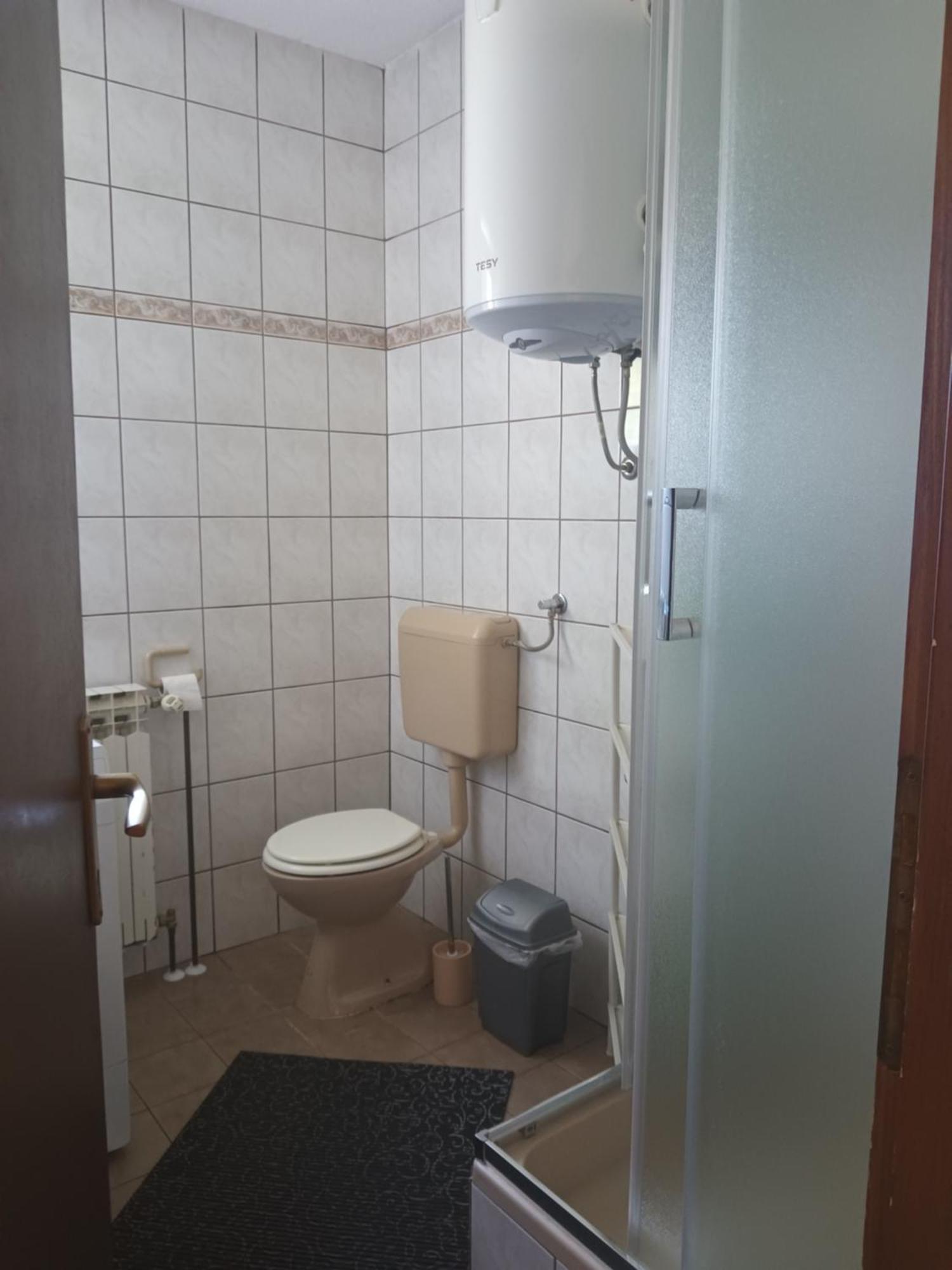 Matea Apartamento Gospić Exterior foto